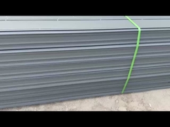 Plateau de câble ignifuge sur mesure avec réduction du bruit en acier inoxydable galvanisé couleur argent
