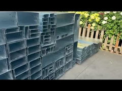 Plateau de câbles en acier personnalisé avec finition galvanisée à chaud et capacité de charge lourde