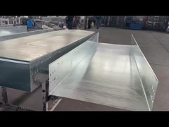 Plateau de câbles galvanisés à chaud pour la gestion de câbles extérieurs intérieurs