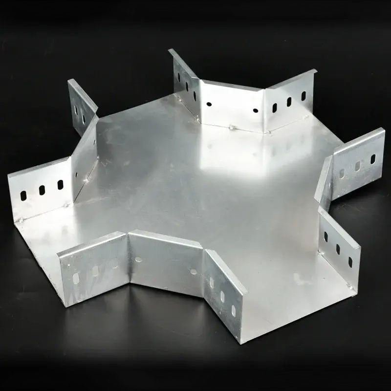 Armatures rectangulaires de plateaux de câbles en acier résistant à la corrosion et finition galvanisée