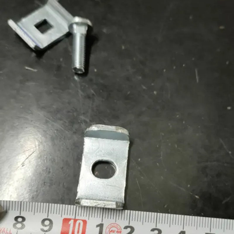 Résistant au feu en acier monté sur le mur raccords de plateaux de câbles personnalisables pour une durabilité